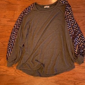New puff sleeve sweater